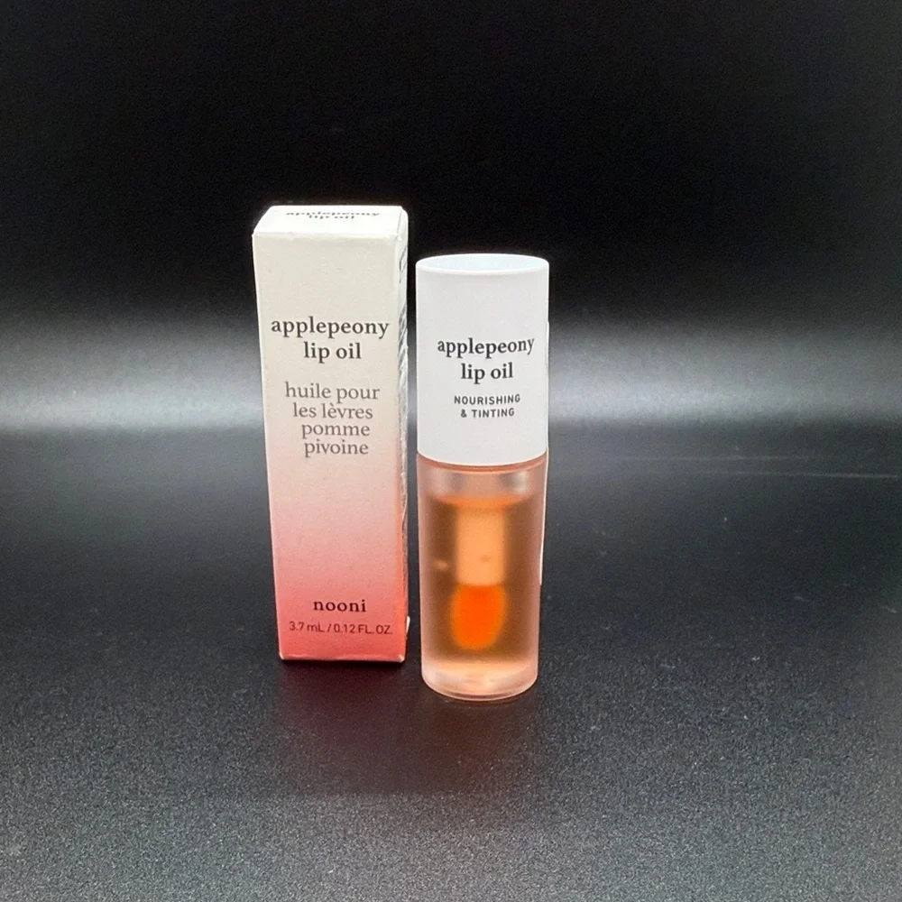 3/$15 🌸 Applepeony Lip Oil - Nourishing & Tinting